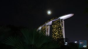 Marina Bay Sands im Mondschein