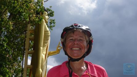 Von Buddha am Ohr gezupft