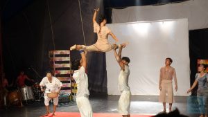 Eleganz im Zirkus Phare-Ponleu-Selpak