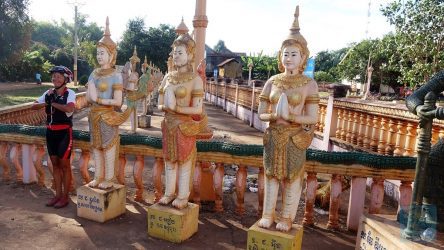 Neue weibliche Tempel-Figur