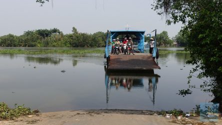 Fähre zwischen den Inseln im My Tho, einem Nebenarm des Mekong