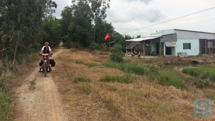 Unbefestigter Weg - aber modderfrei