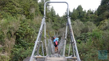 Ein-Mann-Hängebrücke - Gepäcktransport