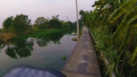 Kanal-Route östlicher Stadtrand von Bangkok